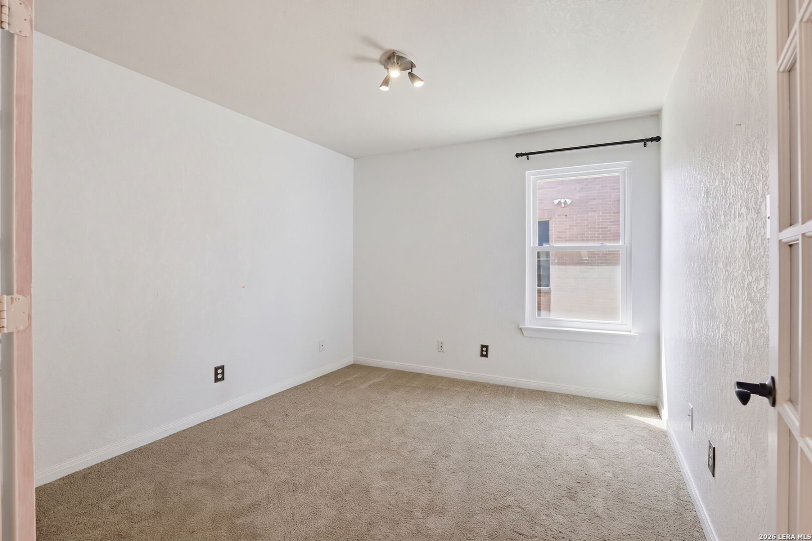 228 SPRINGTREE TRL, Cibolo, TX 78108