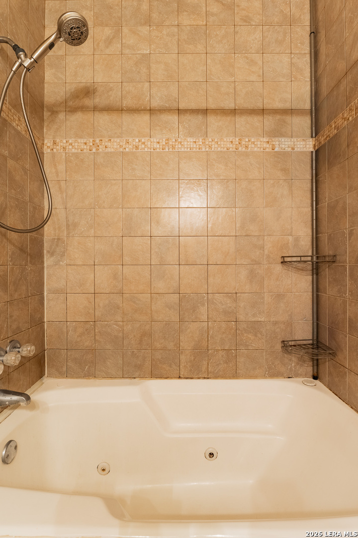 242 Paso Caballero, Eagle Pass, TX 78852