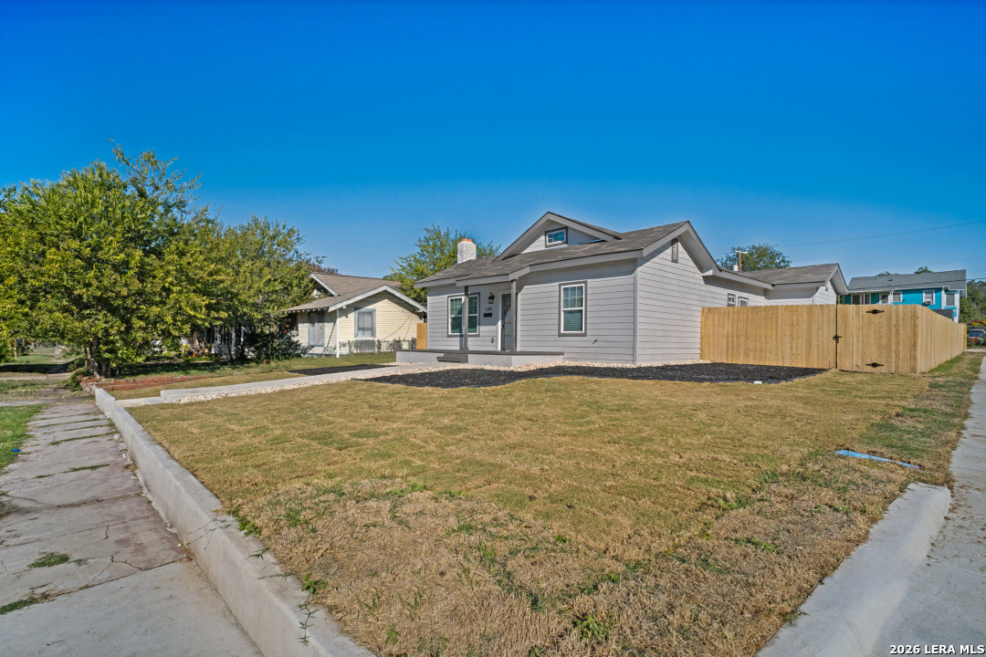 1149 E Highland Blvd, San Antonio, TX 78210