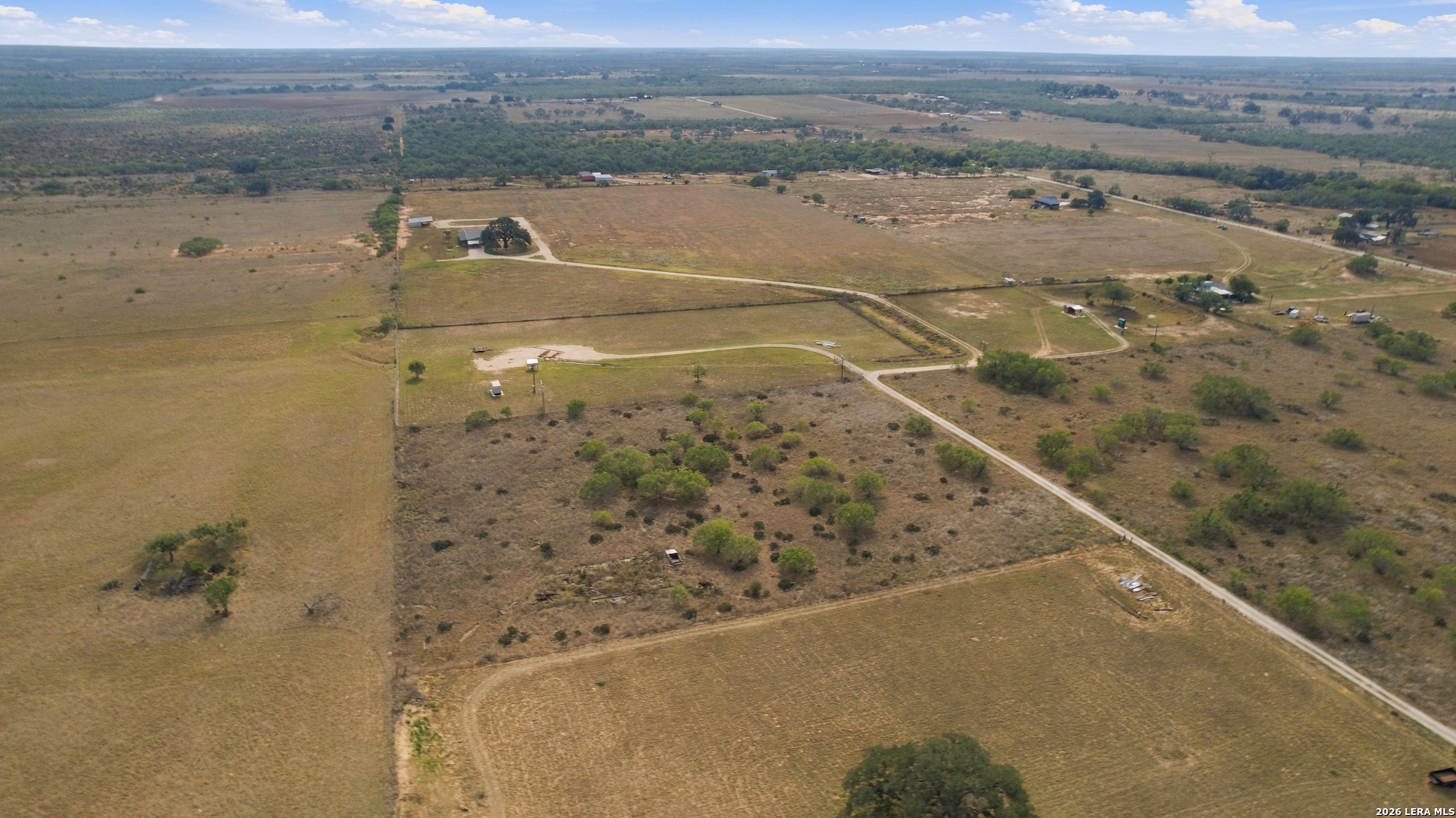 1719 Fm 2504, Poteet, TX 78065