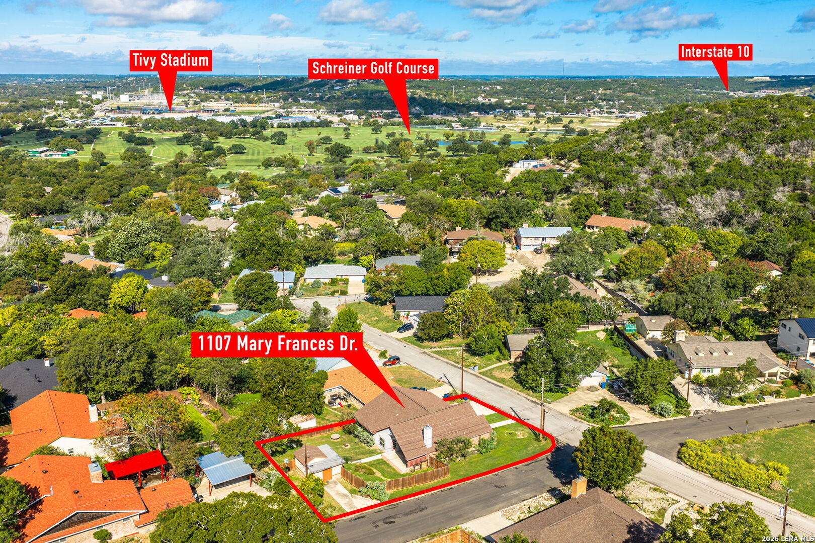 1107 MARY FRANCES DR, Kerrville, TX 78028