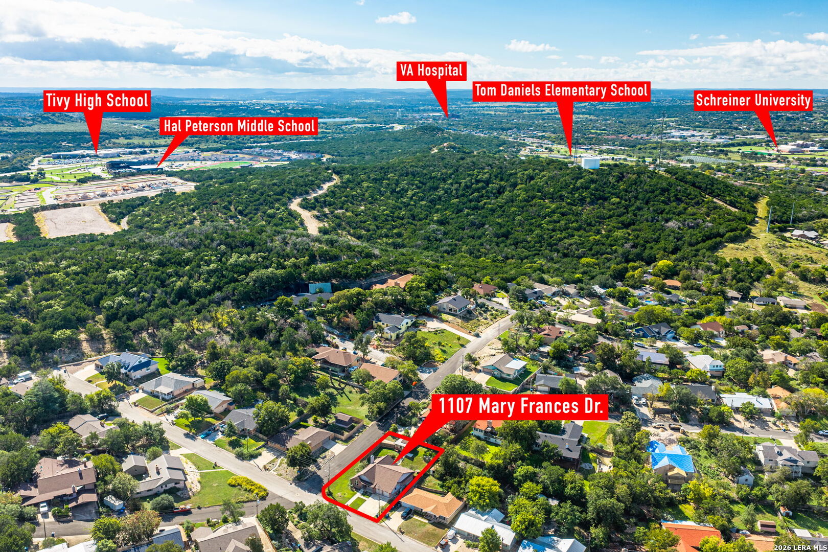 1107 MARY FRANCES DR, Kerrville, TX 78028