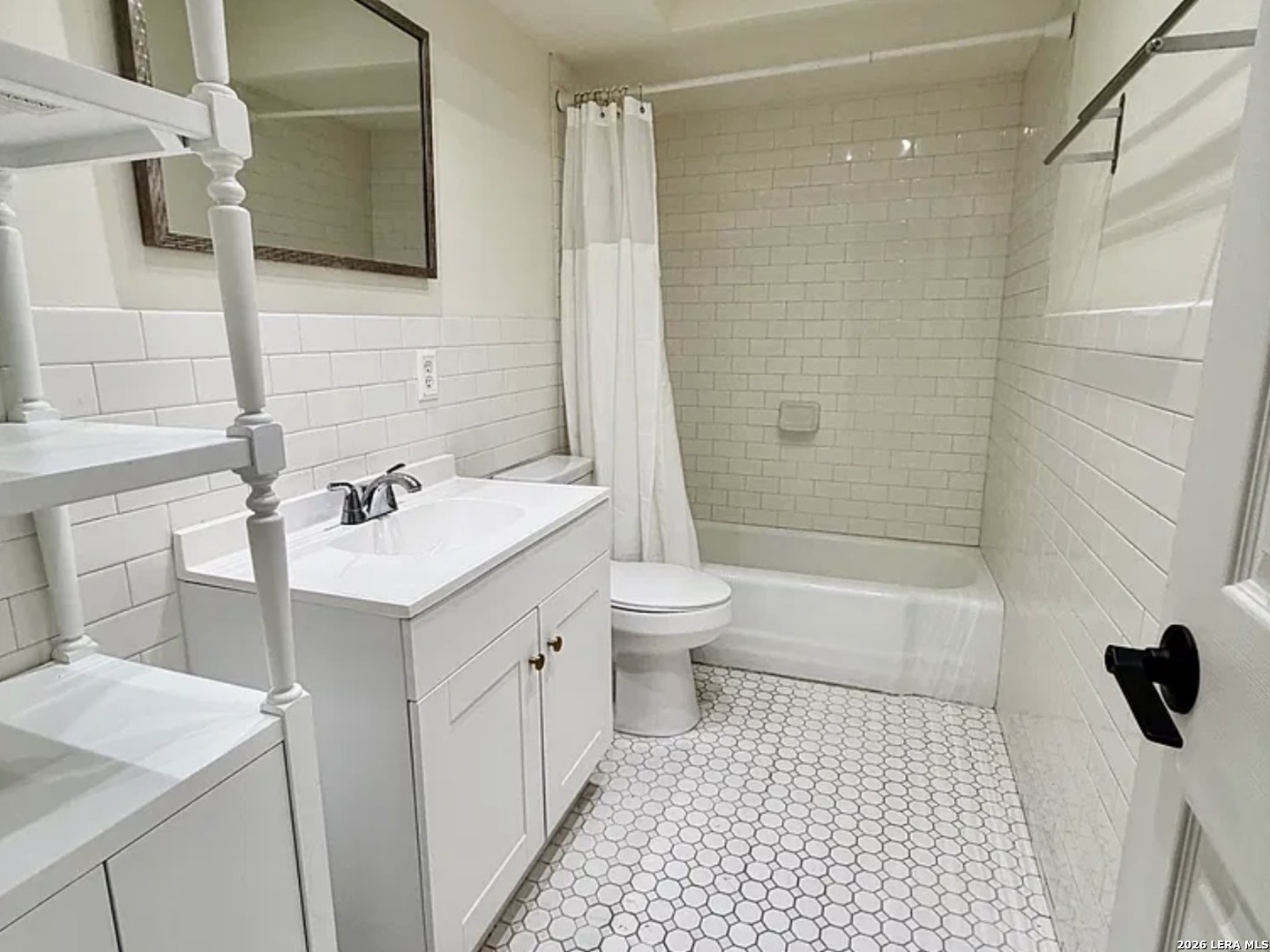 66 Brees, #102, San Antonio, TX 78209