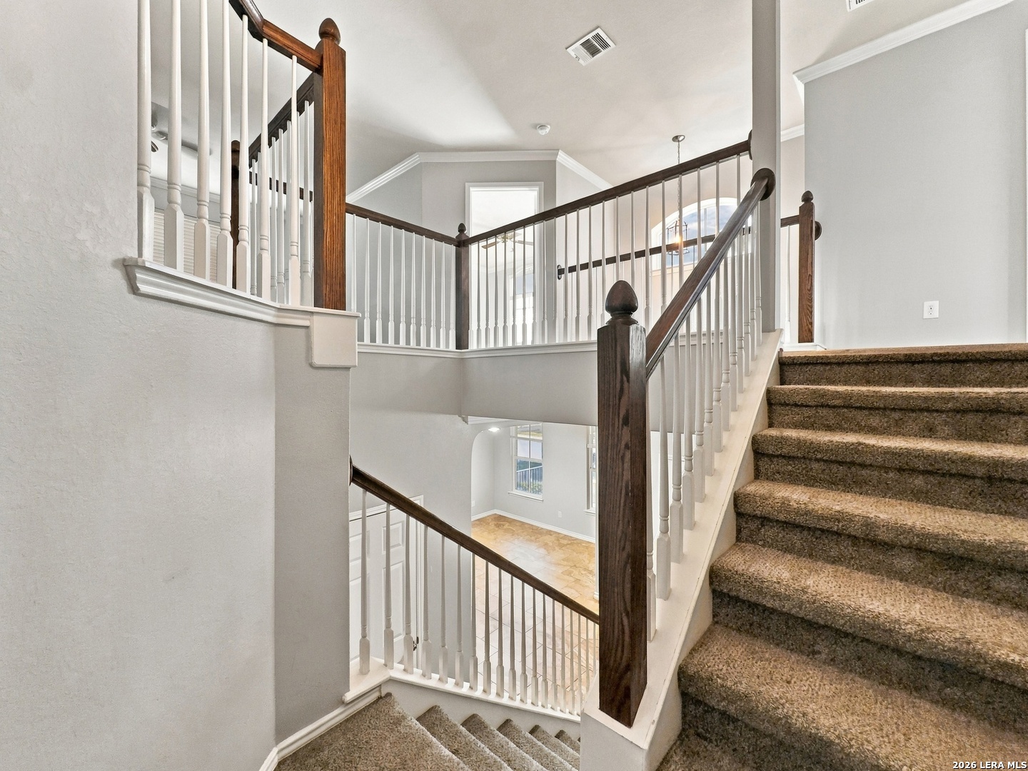 210 RALEIGH DR, Cibolo, TX 78108