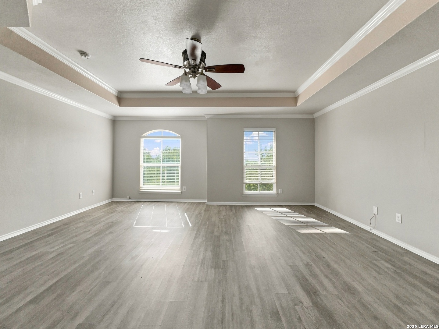 210 RALEIGH DR, Cibolo, TX 78108