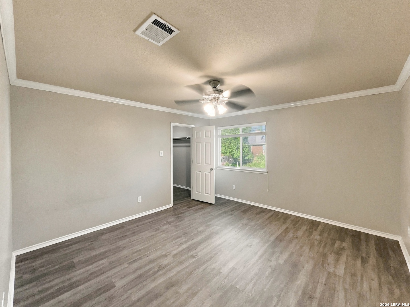 210 RALEIGH DR, Cibolo, TX 78108