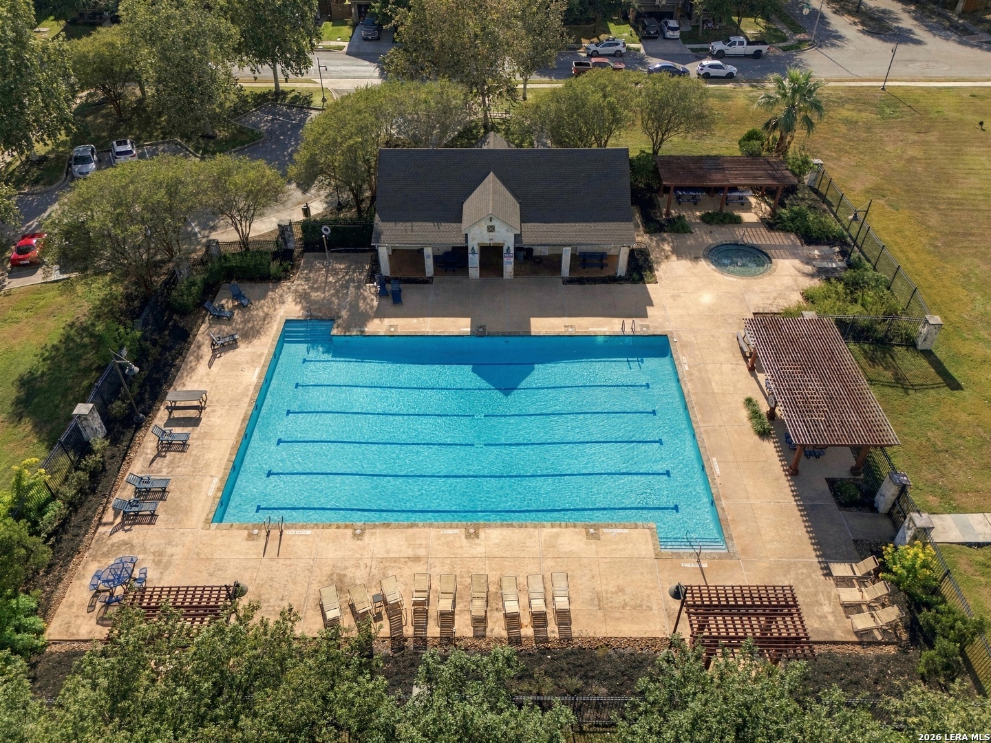 210 RALEIGH DR, Cibolo, TX 78108