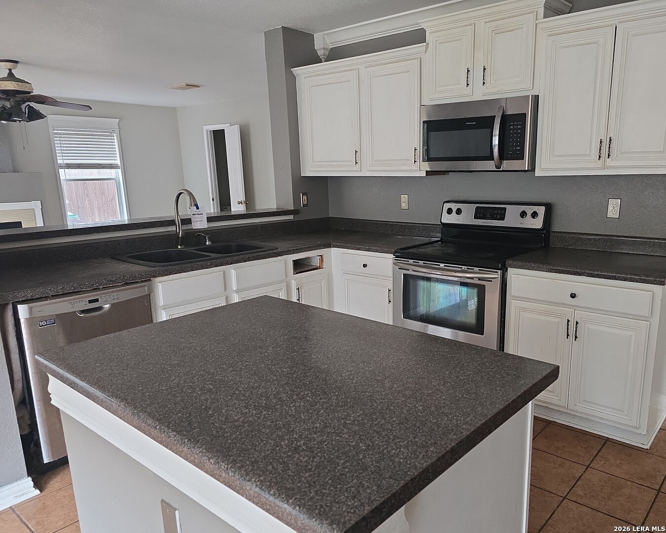 427 BLUEGRASS CRK, San Antonio, TX 78253