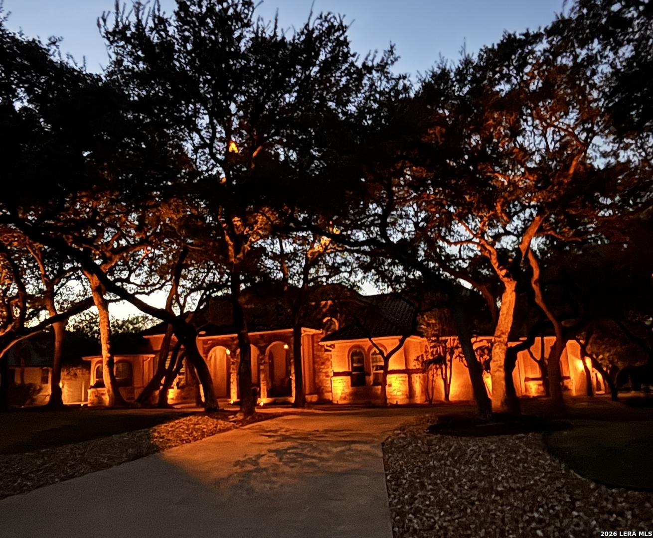 8519 TUSCAN HILLS DR, San Antonio, TX 78266