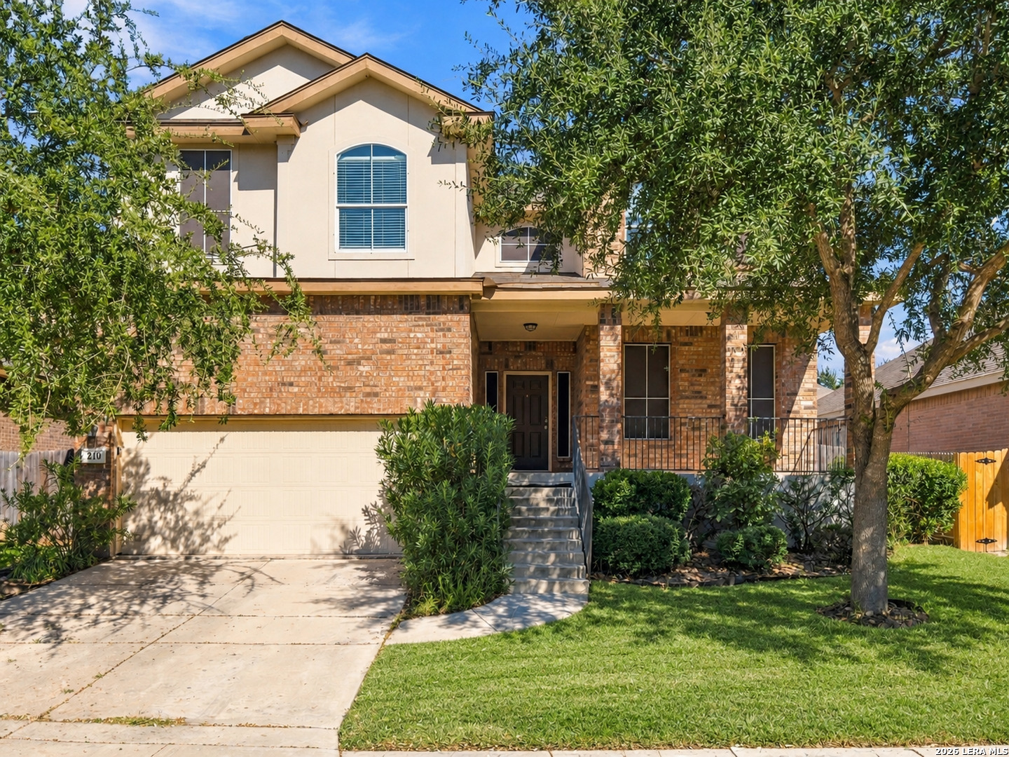 Property photo for 210 RALEIGH DR, Cibolo, TX