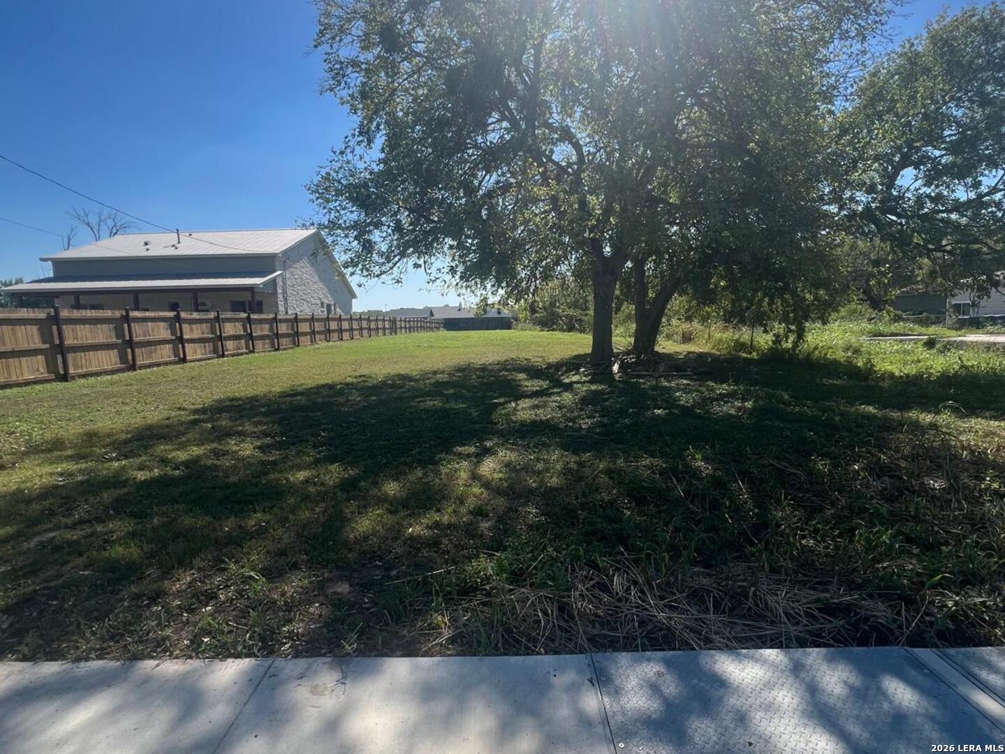 322 E PETALUMA BLVD, San Antonio, TX 78221