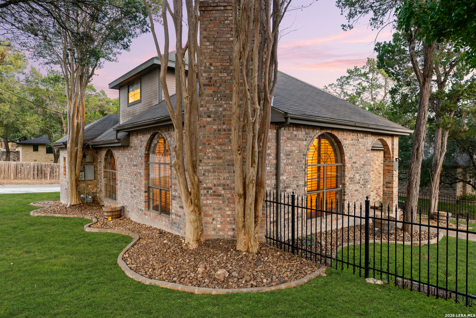 886 MISSION HILLS DR, New Braunfels, TX 78130