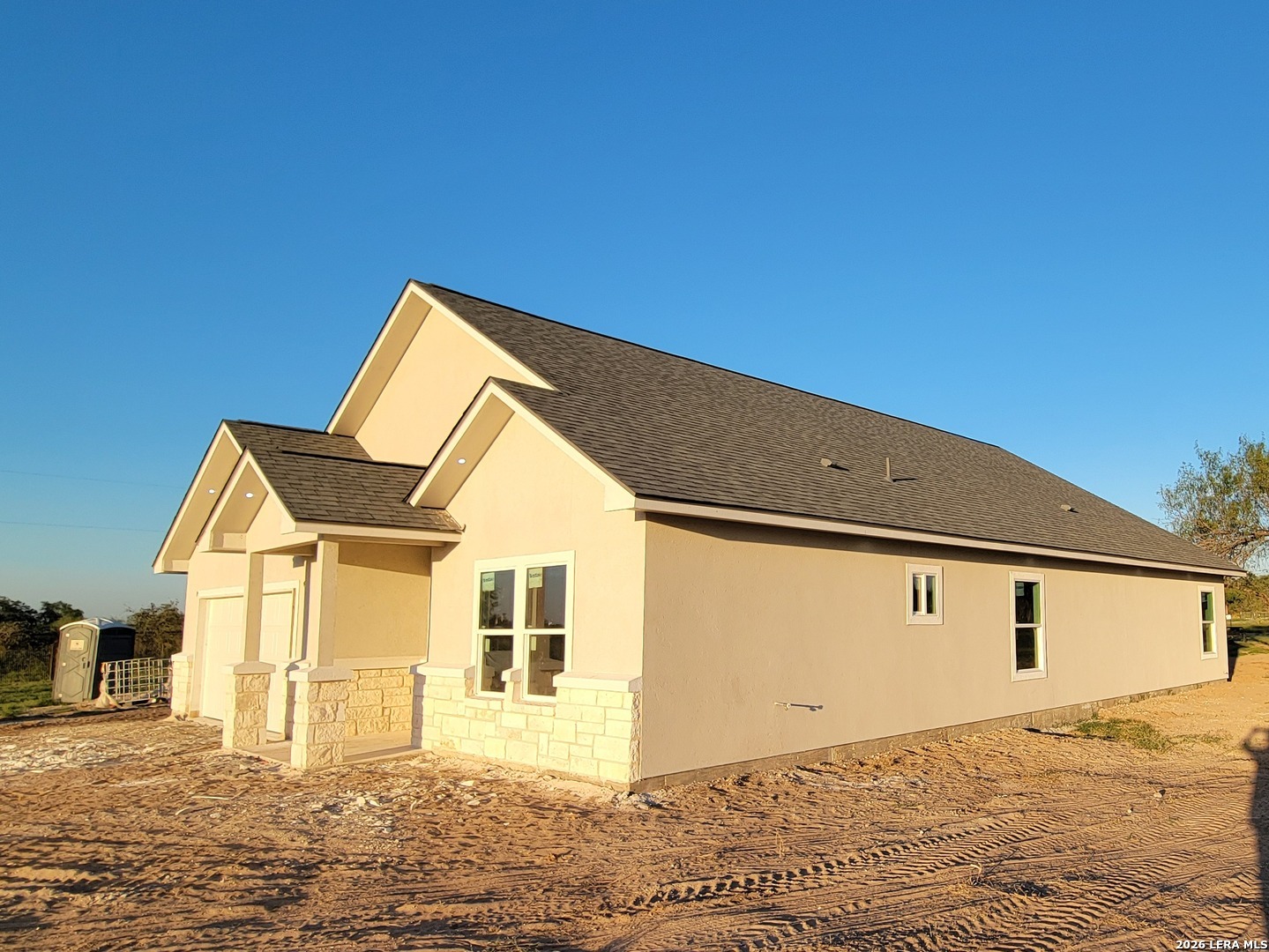950 McConnell Rd, San Antonio, TX 78069