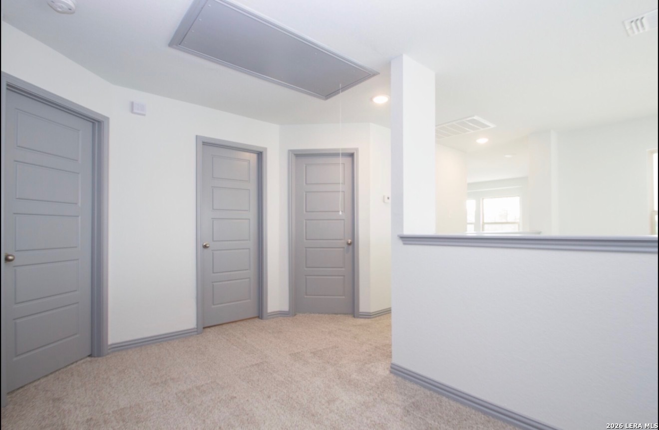9679 Shorebird Ln, San Antonio, TX 78245