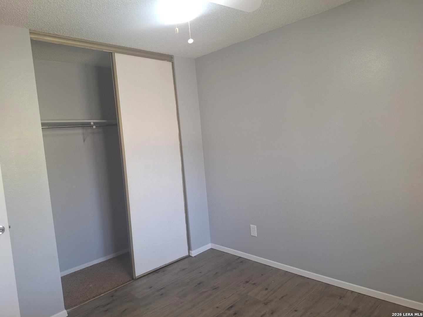 9338 VALLEY RDG, San Antonio, TX 78250
