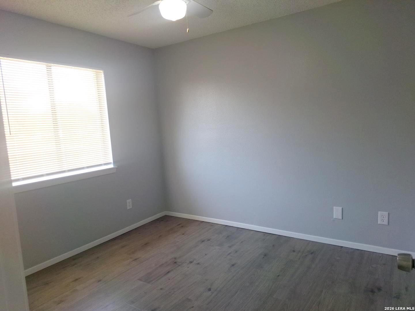 9338 VALLEY RDG, San Antonio, TX 78250
