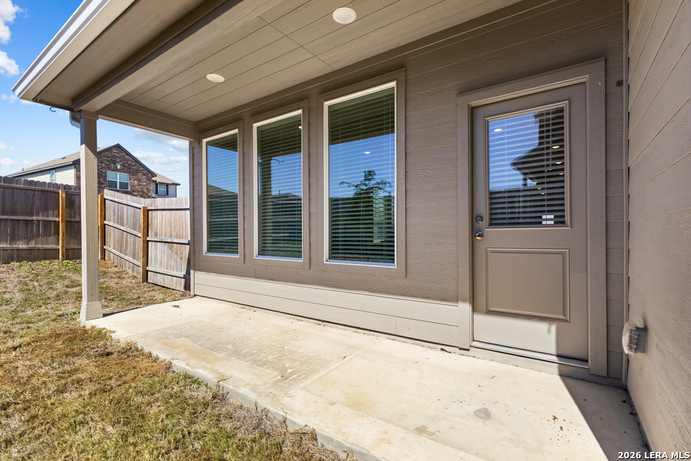 6638 Titan Park, Converse, TX 78109