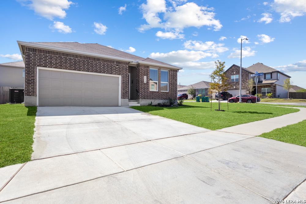 6638 Titan Park, Converse, TX 78109