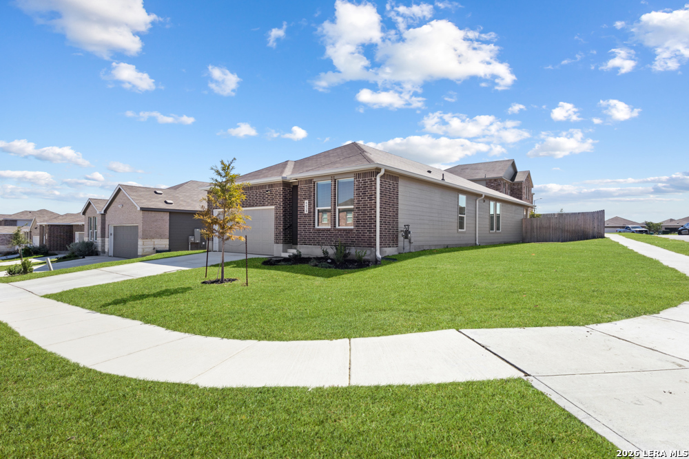 6638 Titan Park, Converse, TX 78109