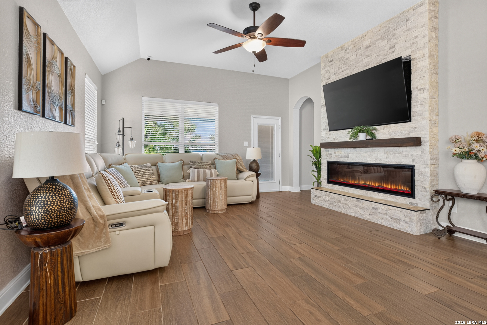 13163 BEALS CIR, San Antonio, TX 78253