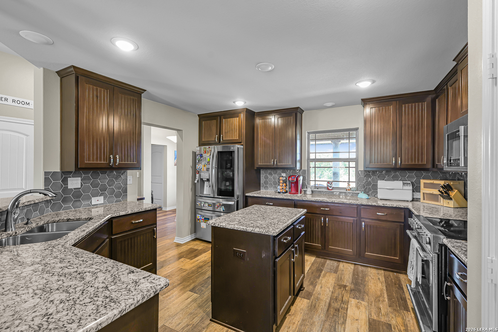 4317 County Road 251, Hondo, TX 78861