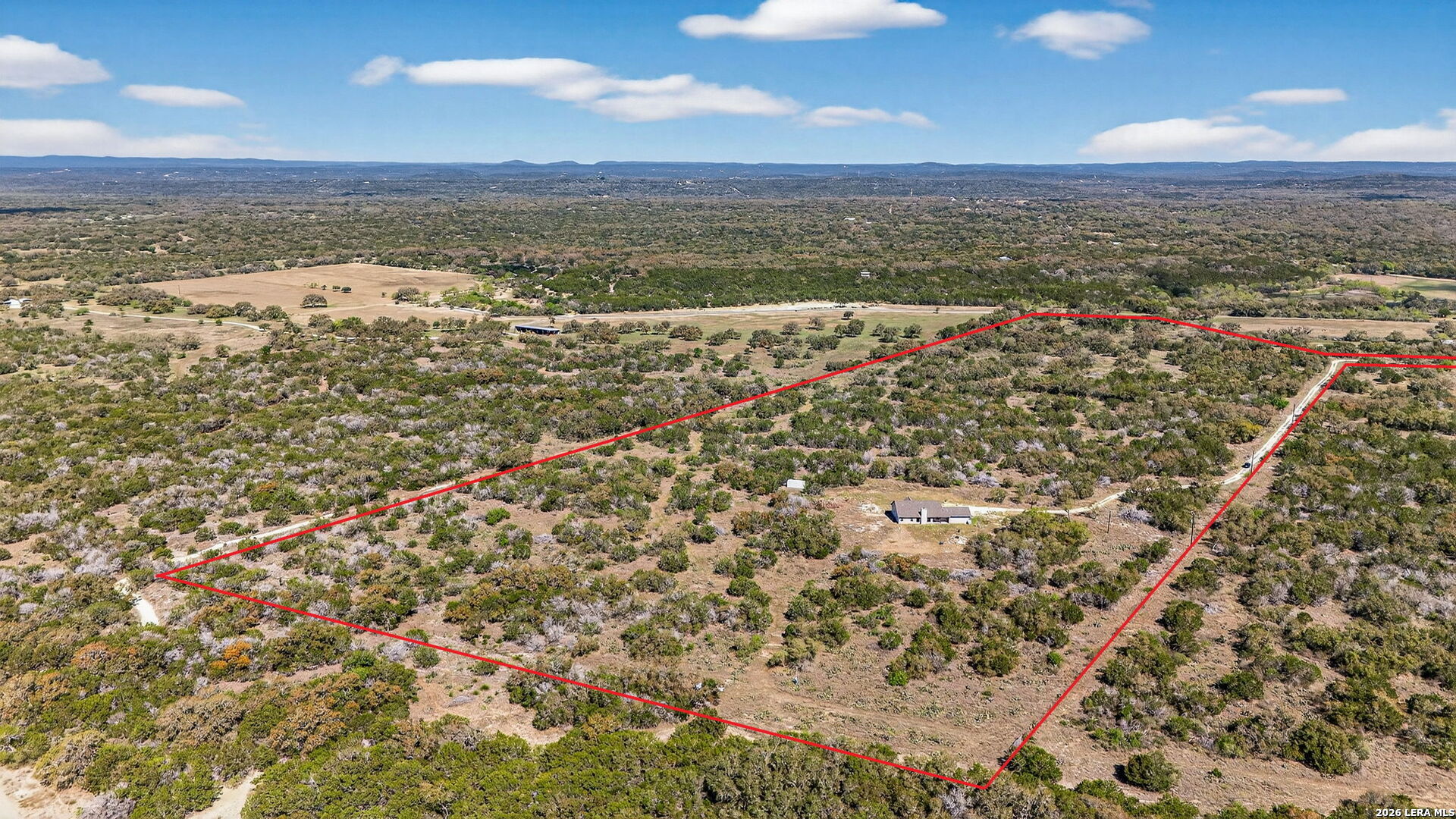 4317 County Road 251, Hondo, TX 78861