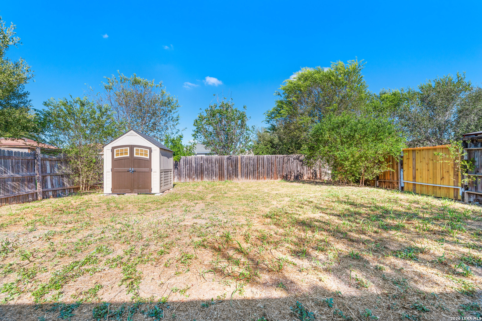 9242 EMERALD PORT DR, San Antonio, TX 78242