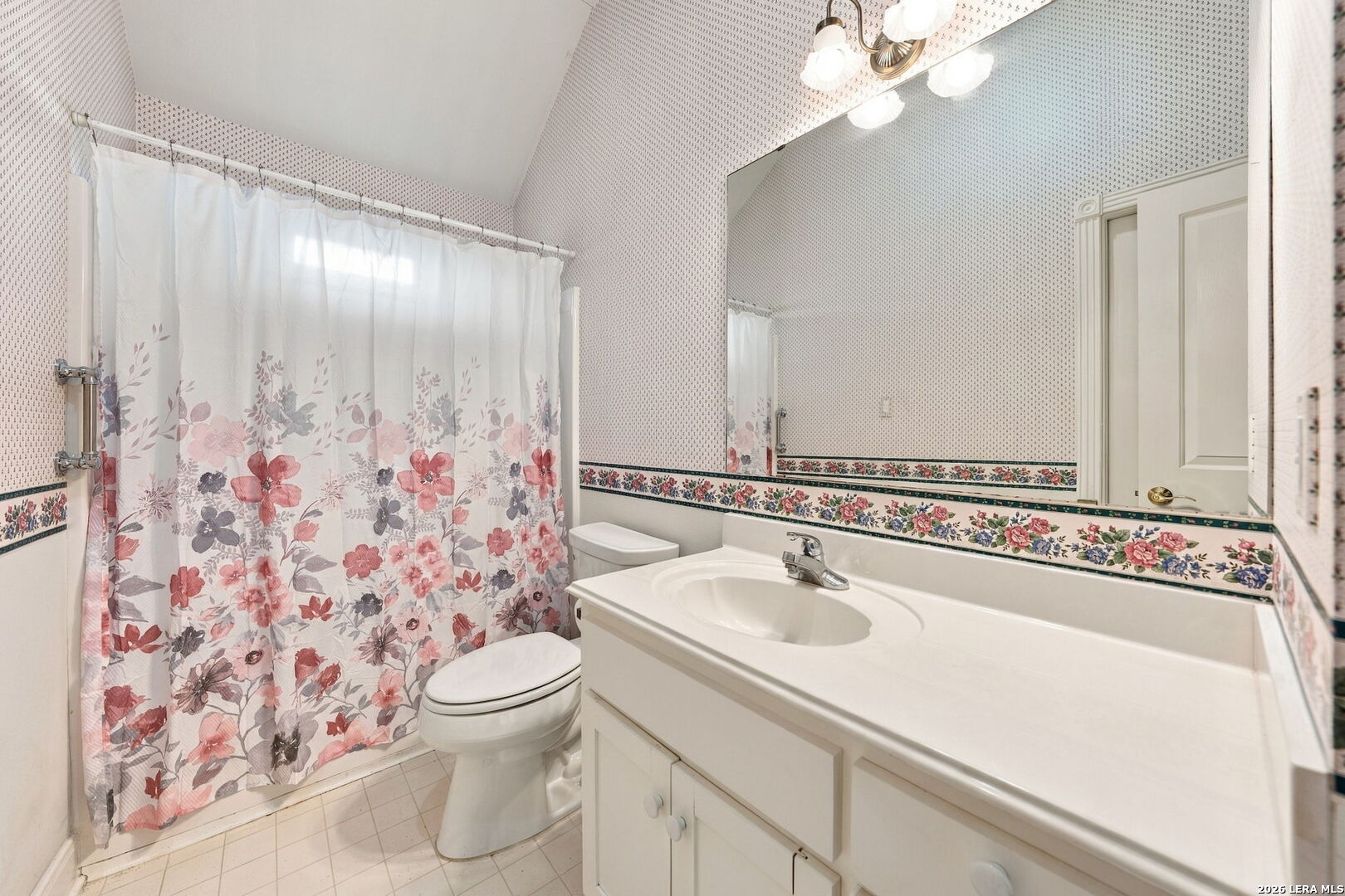 505 SUNSET ST, Fredericksburg, TX 78624