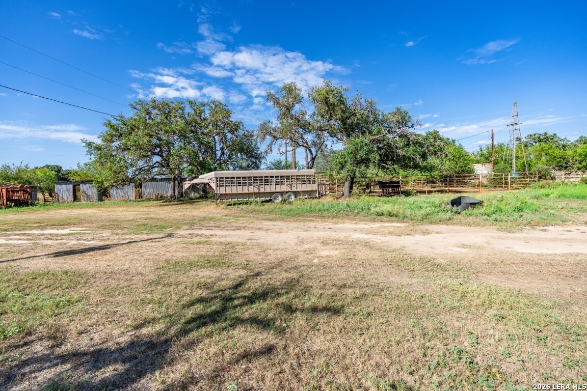 8331 County Road 311, Utopia, TX 78884
