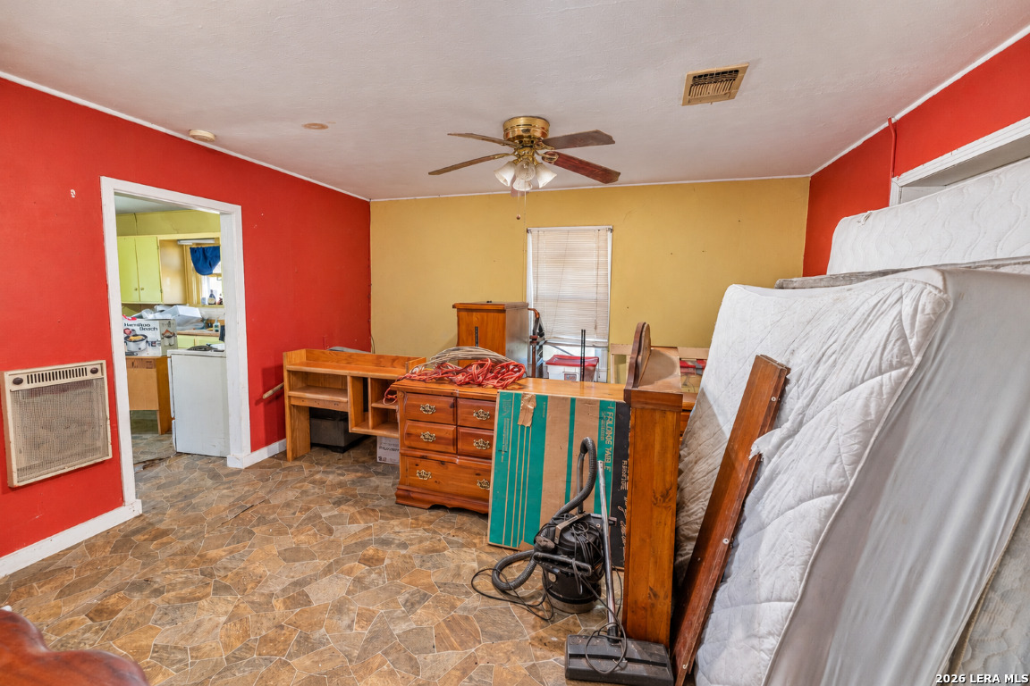 8331 County Road 311, Utopia, TX 78884