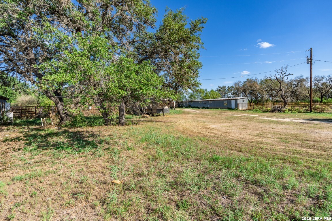8331 County Road 311, Utopia, TX 78884