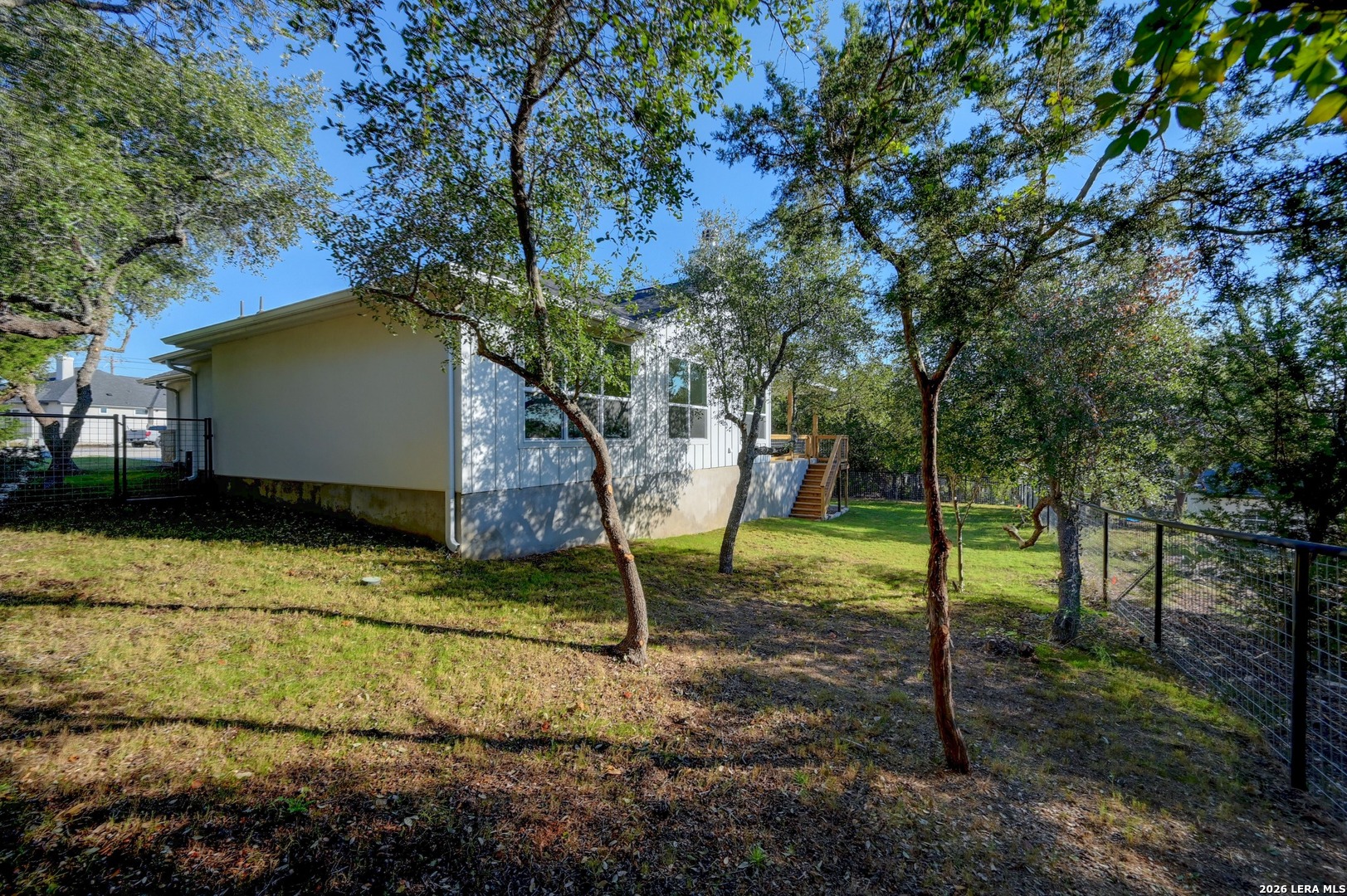 105 MONROE UPTON CT, Blanco, TX 78606