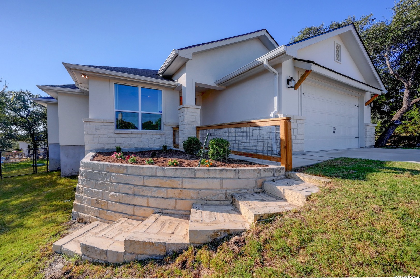 105 MONROE UPTON CT, Blanco, TX 78606