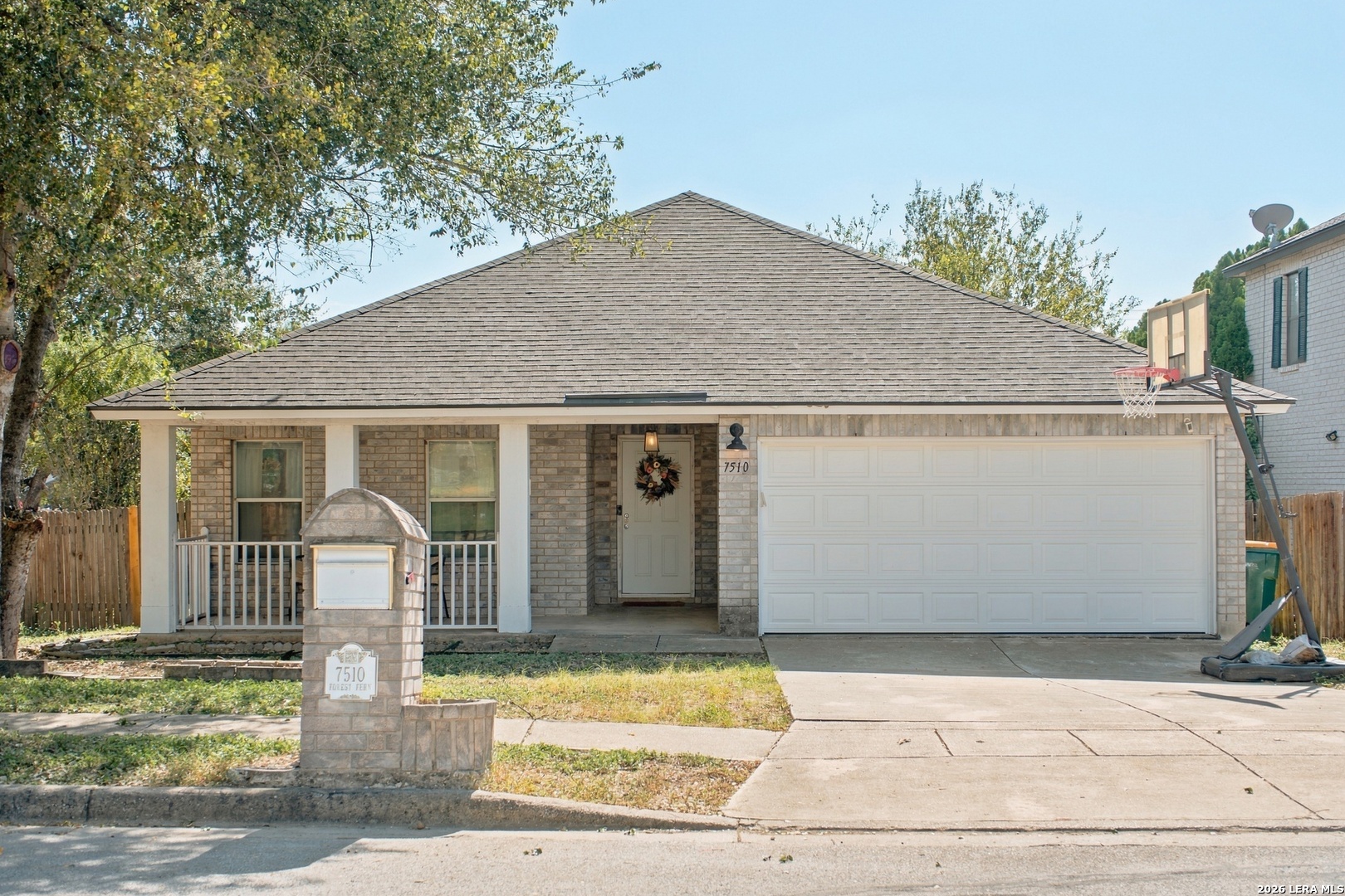 7510 Forest Fern, Live Oak, TX 78233