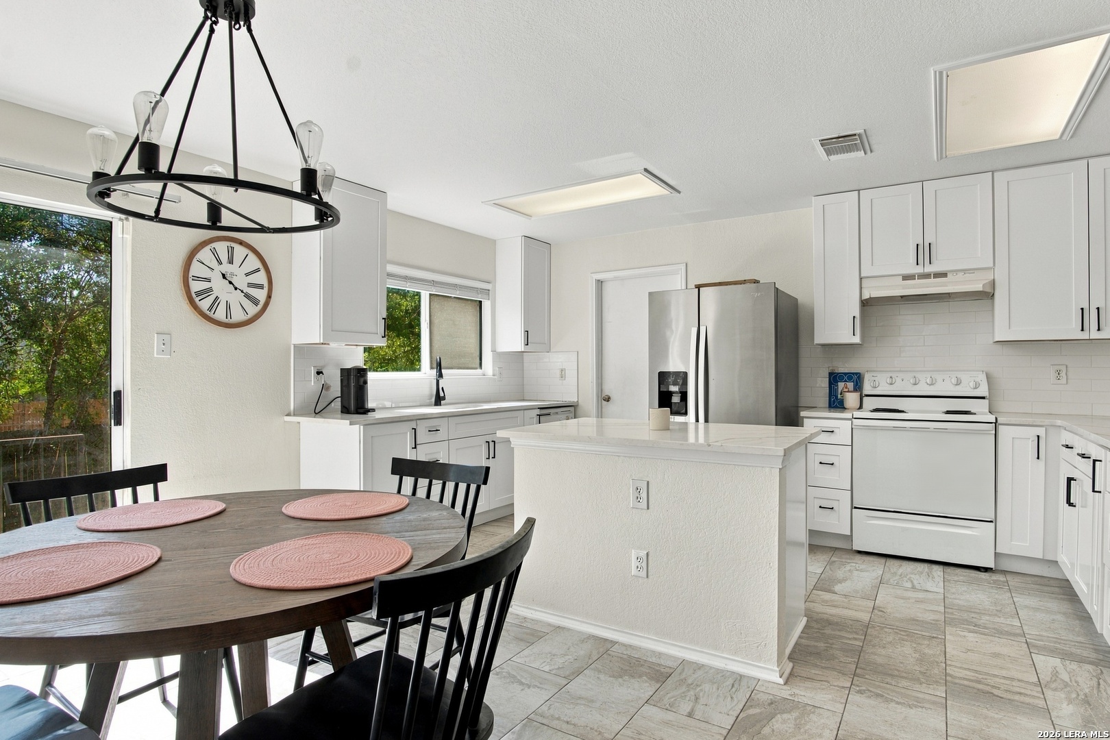 7510 Forest Fern, Live Oak, TX 78233
