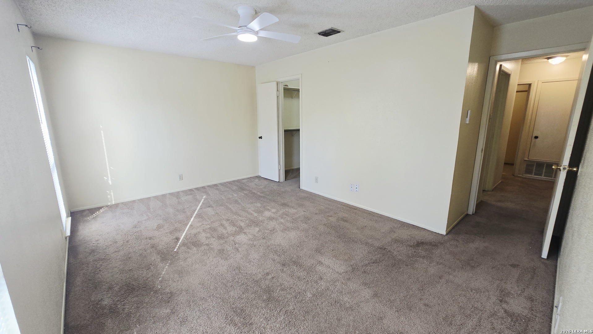 2822 Johnson Grass, San Antonio, TX 78251