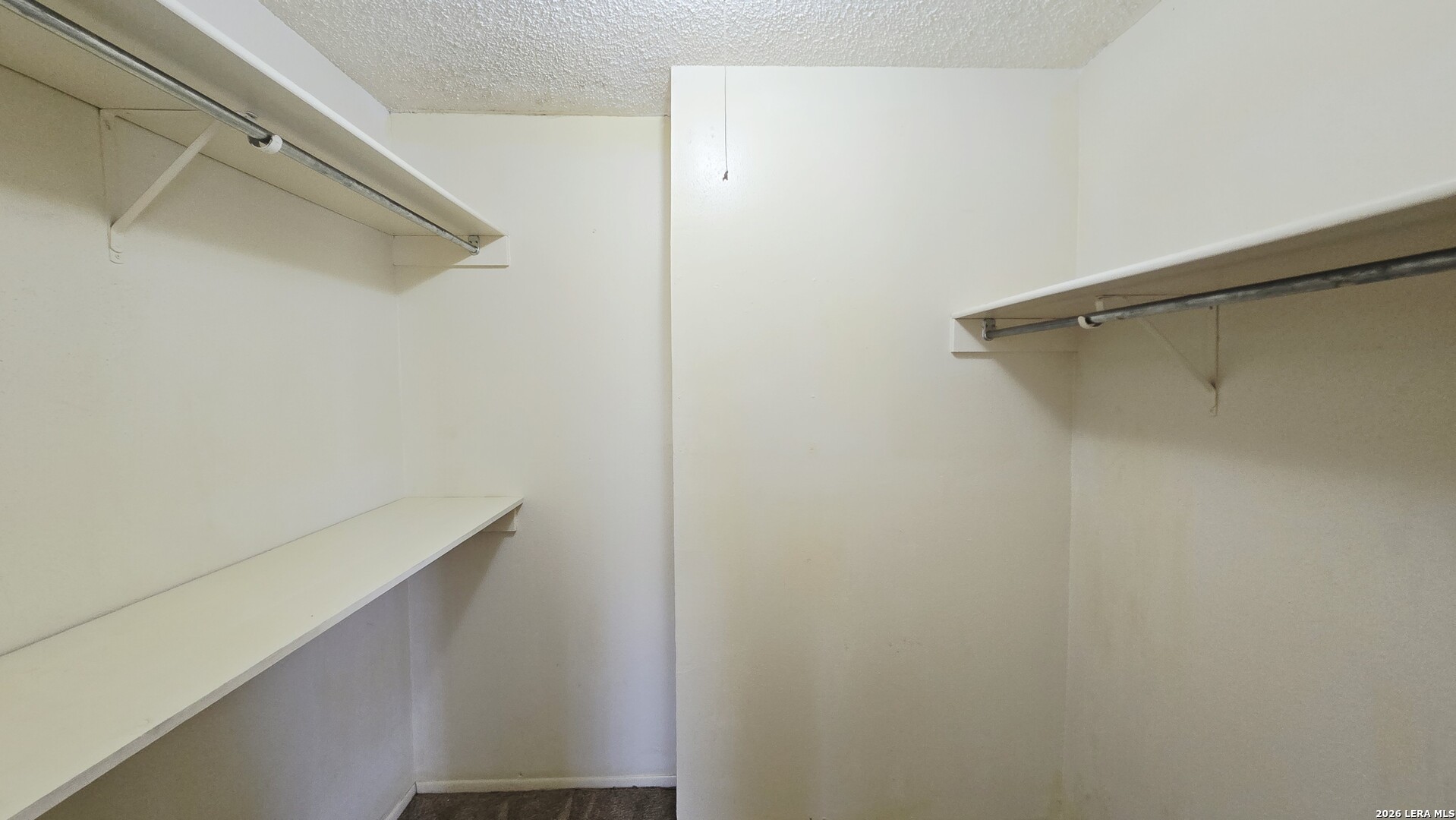 2822 Johnson Grass, San Antonio, TX 78251