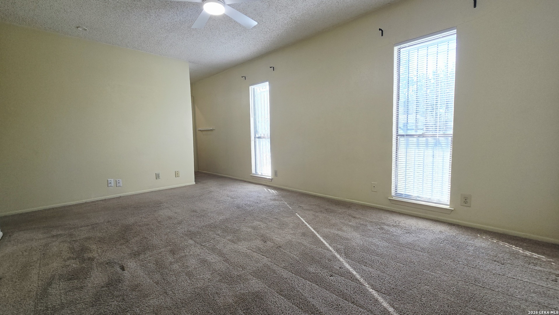 2822 Johnson Grass, San Antonio, TX 78251