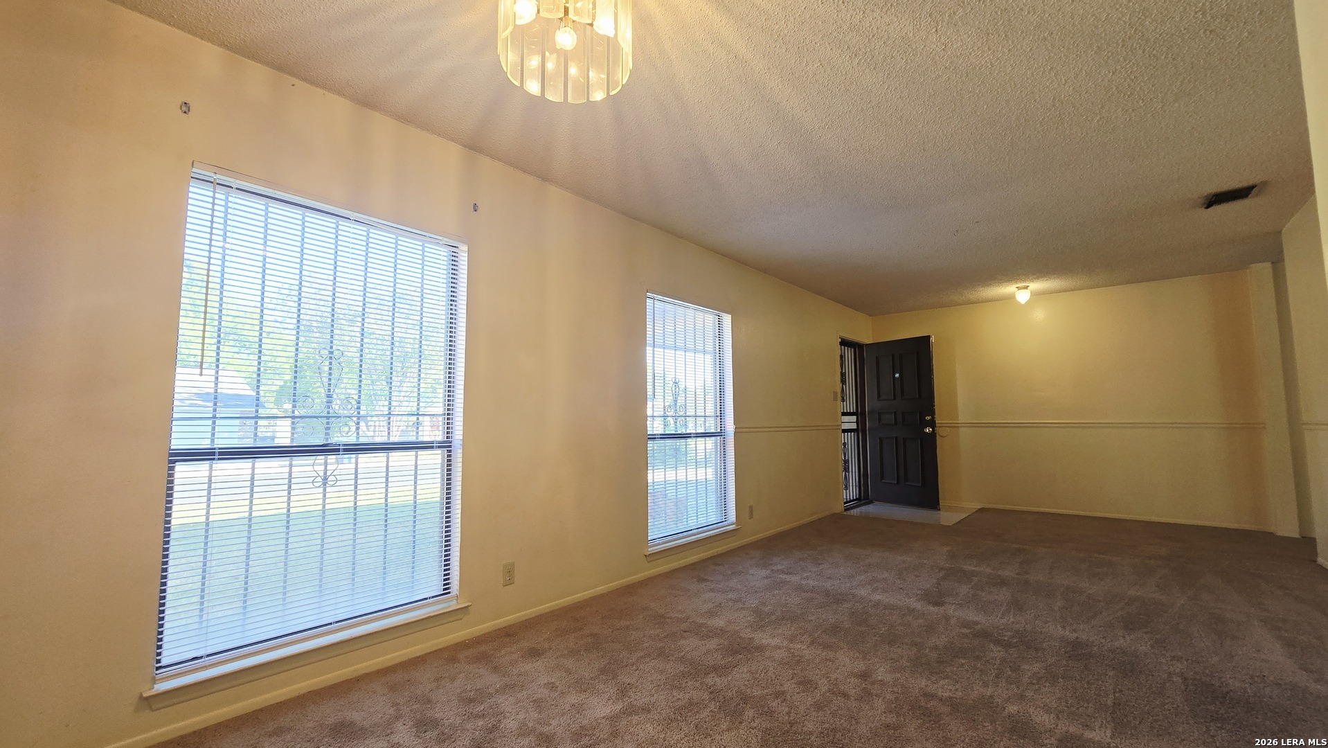 2822 Johnson Grass, San Antonio, TX 78251