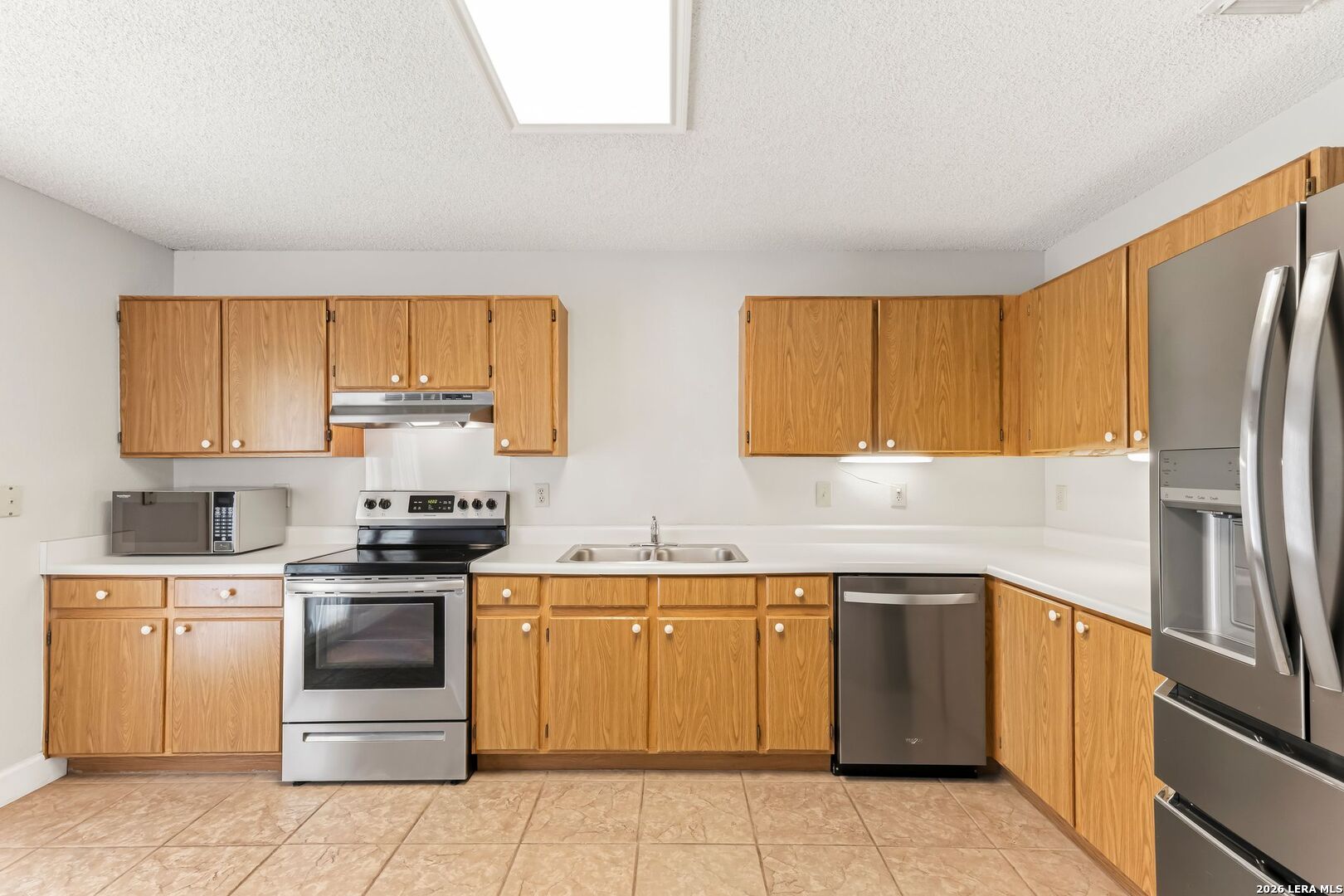 2326 Fox Meadow Drive, San Antonio, TX 78251