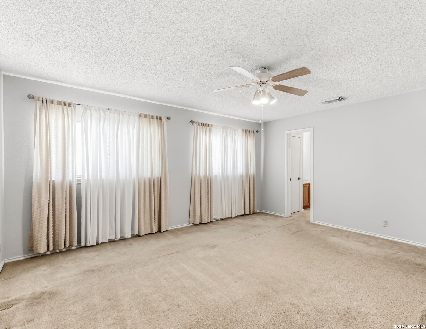 2326 Fox Meadow Drive, San Antonio, TX 78251