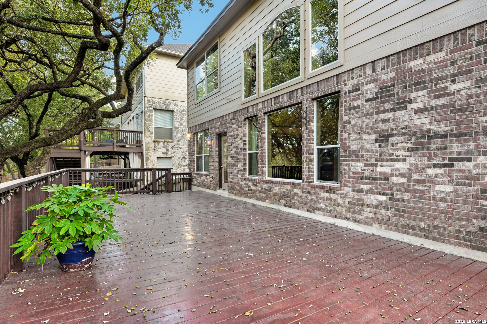 1110 CHARLISAS WAY, San Antonio, TX 78216