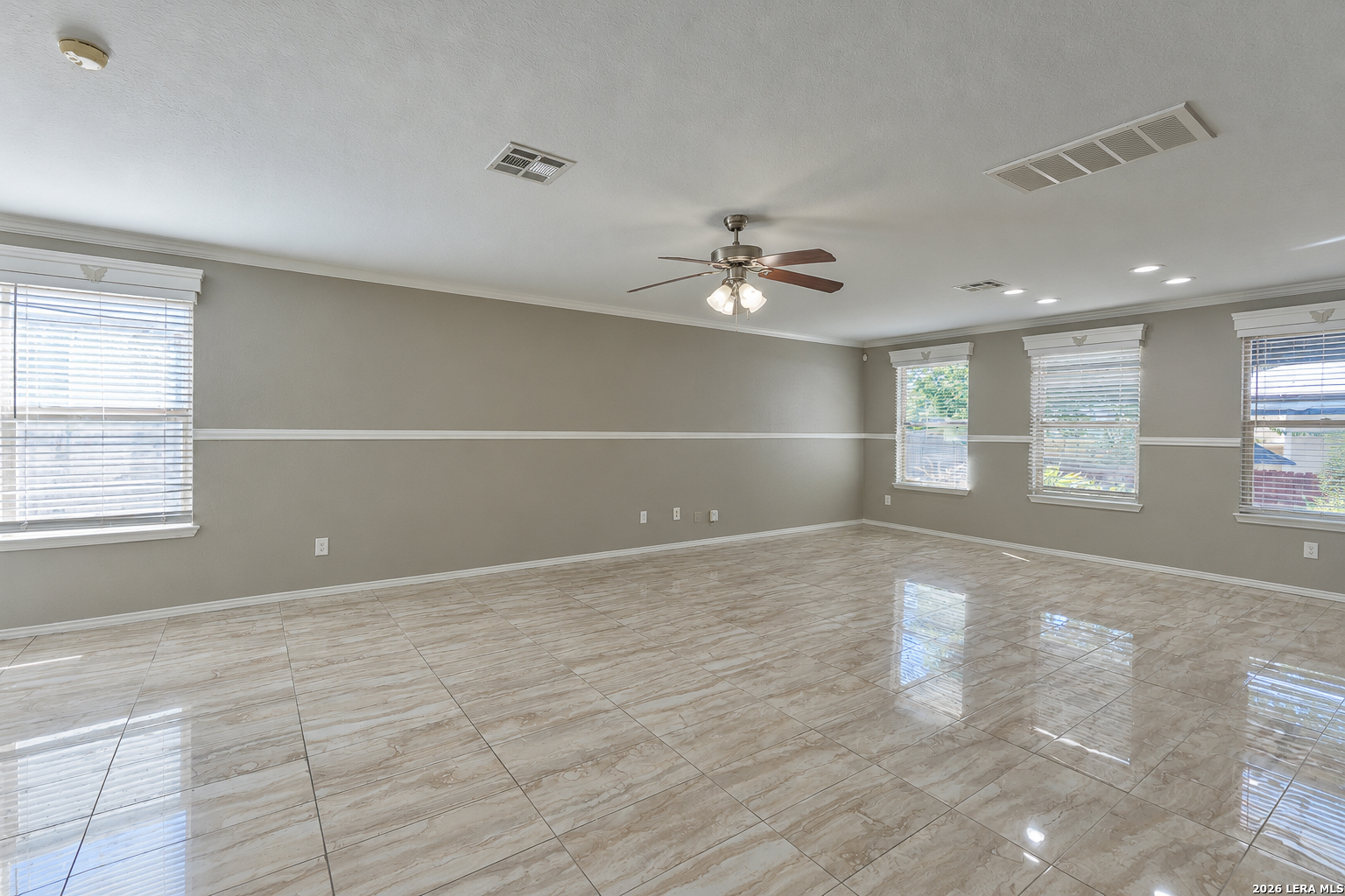 3019 CANDLESIDE DR, San Antonio, TX 78244