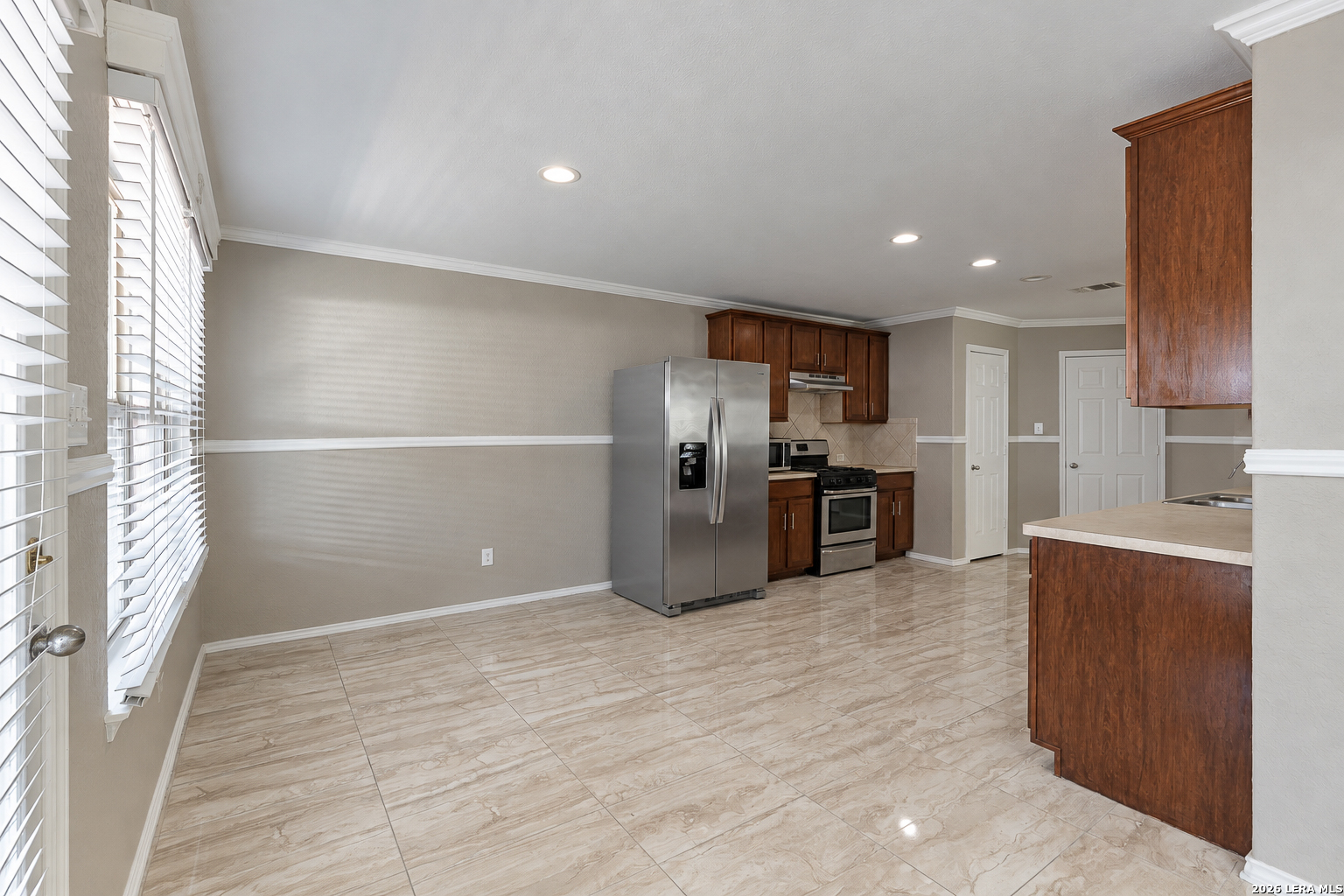 3019 CANDLESIDE DR, San Antonio, TX 78244