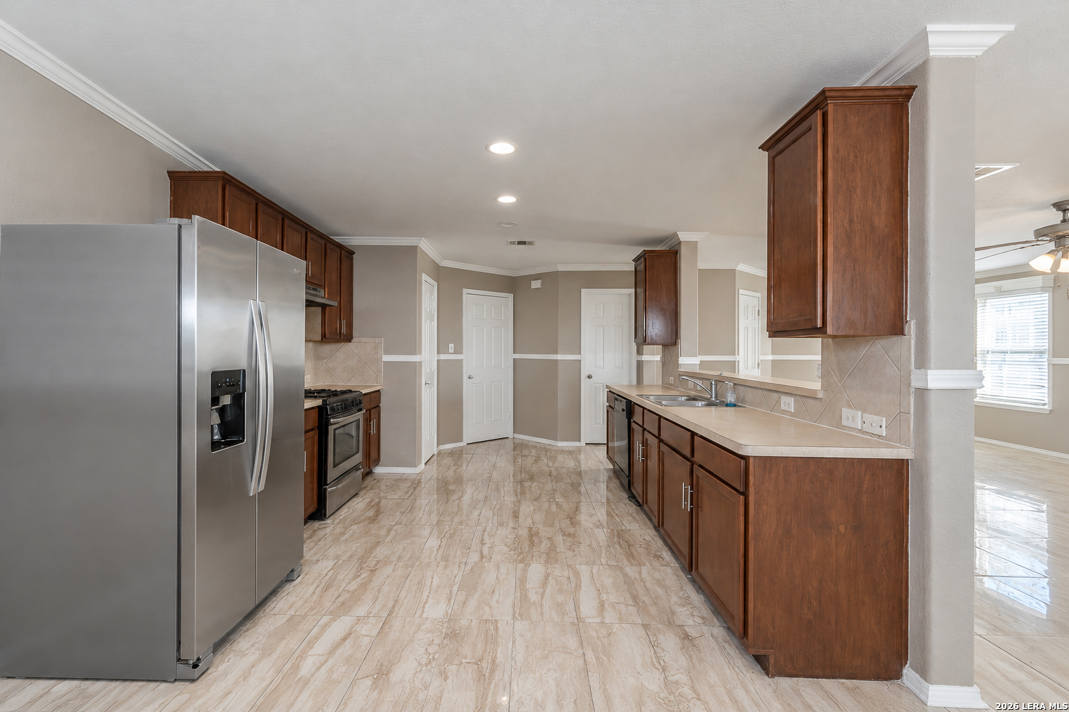 3019 CANDLESIDE DR, San Antonio, TX 78244