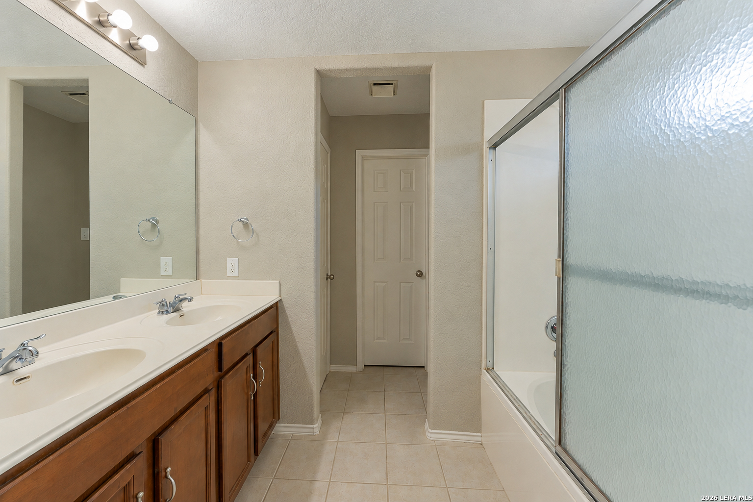 3019 CANDLESIDE DR, San Antonio, TX 78244