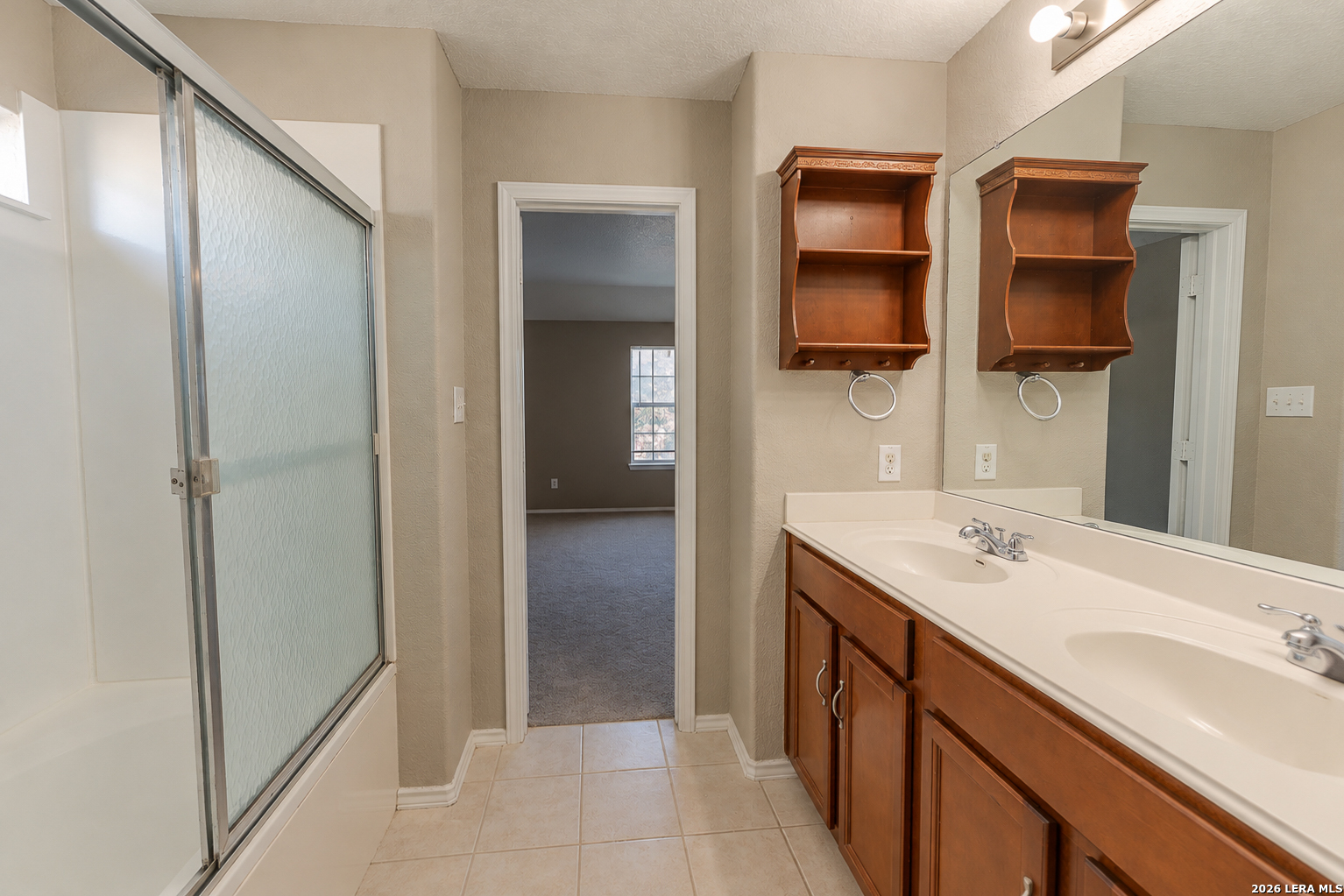 3019 CANDLESIDE DR, San Antonio, TX 78244
