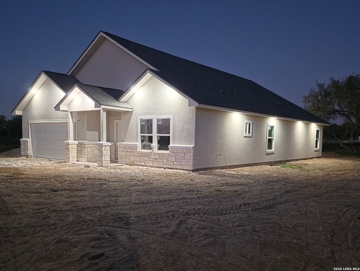 950 McConnell Rd, San Antonio, TX 78069