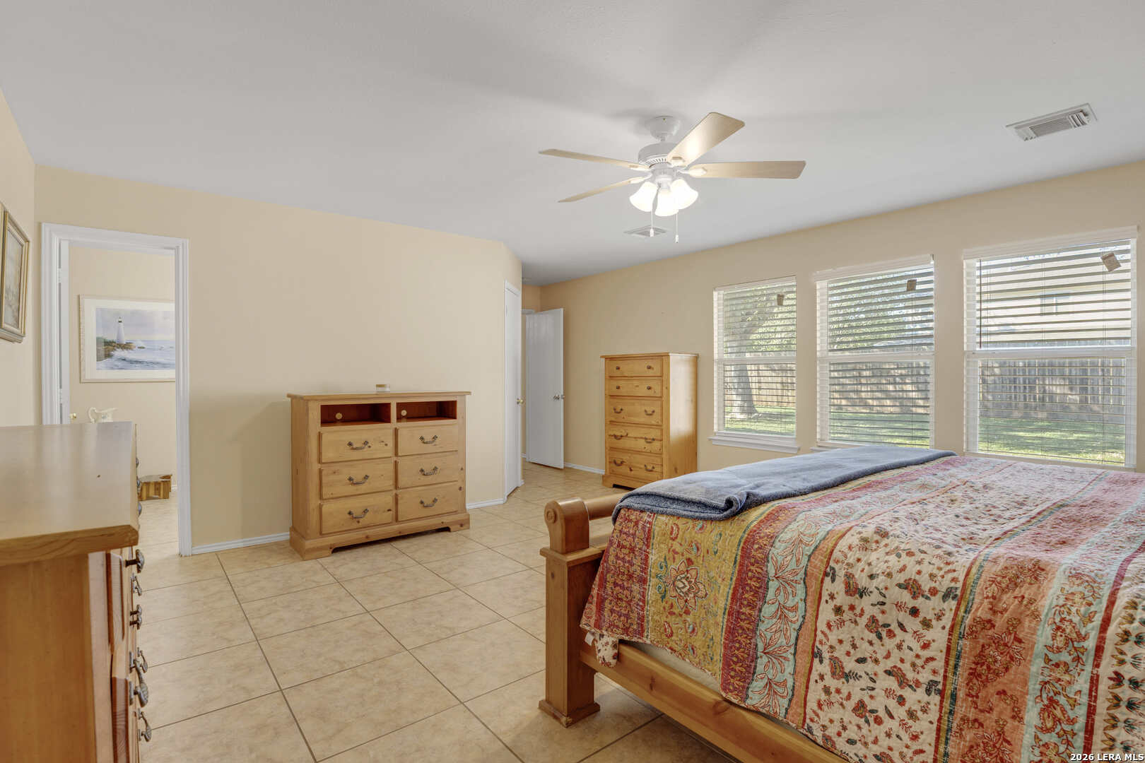 8819 Burgandy, San Antonio, TX 78240