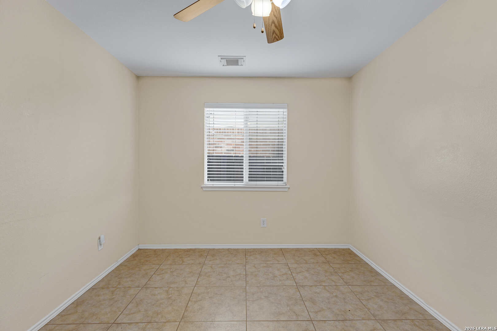 8819 Burgandy, San Antonio, TX 78240